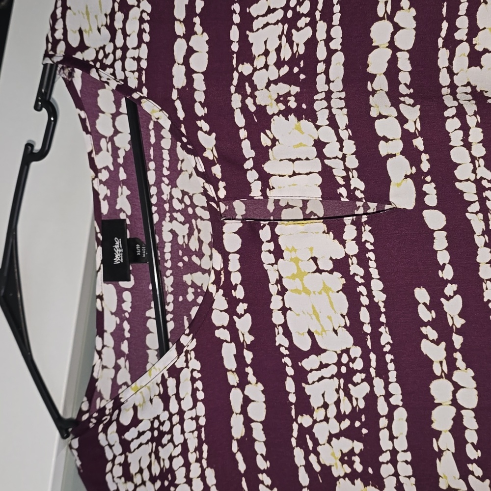 Like New Dress - Picture 2 of 3